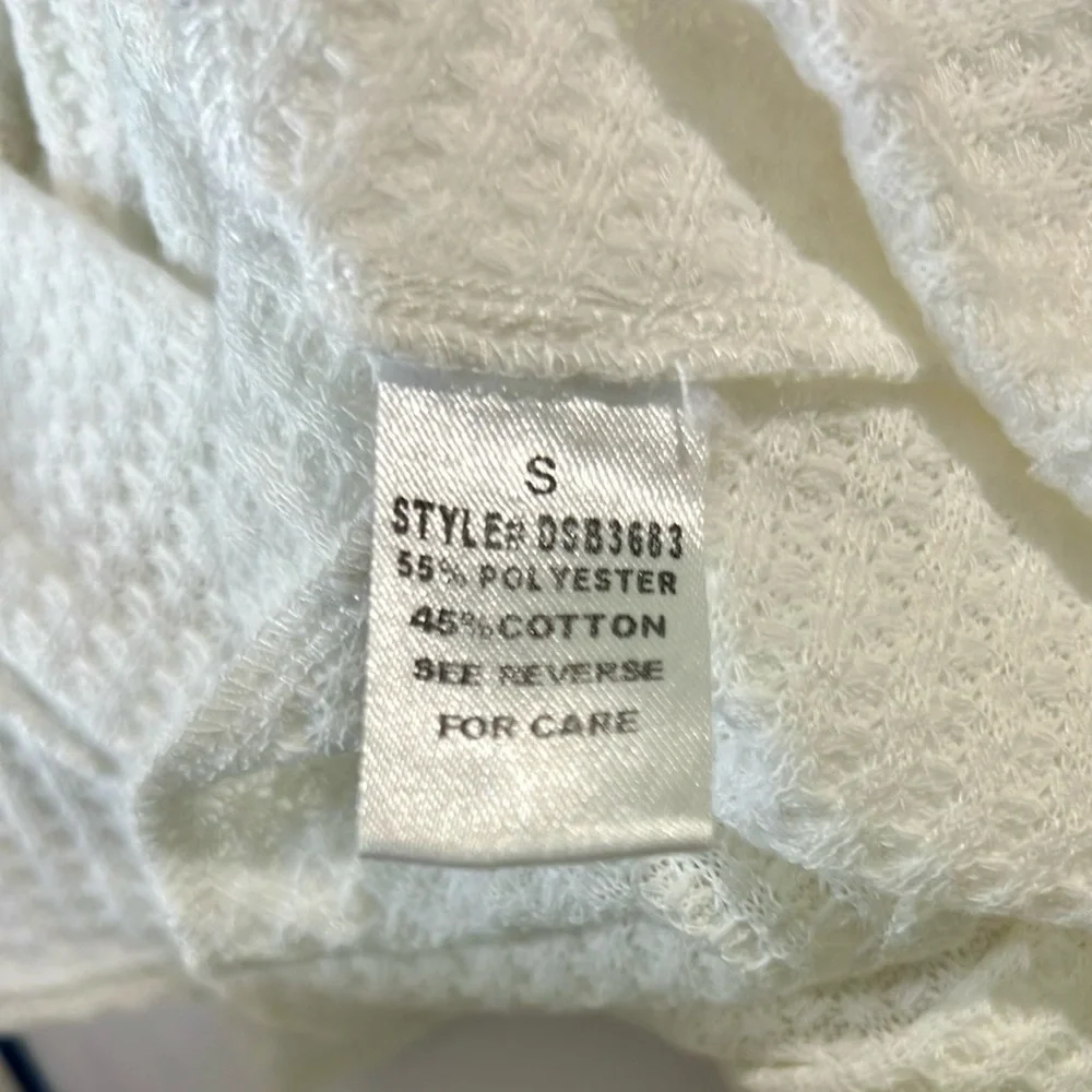 OHS Ruffle Button-Down Top - Picture 5 of 10